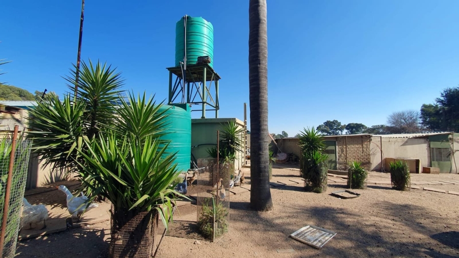 Commercial Property for Sale in Loumarina A H Gauteng