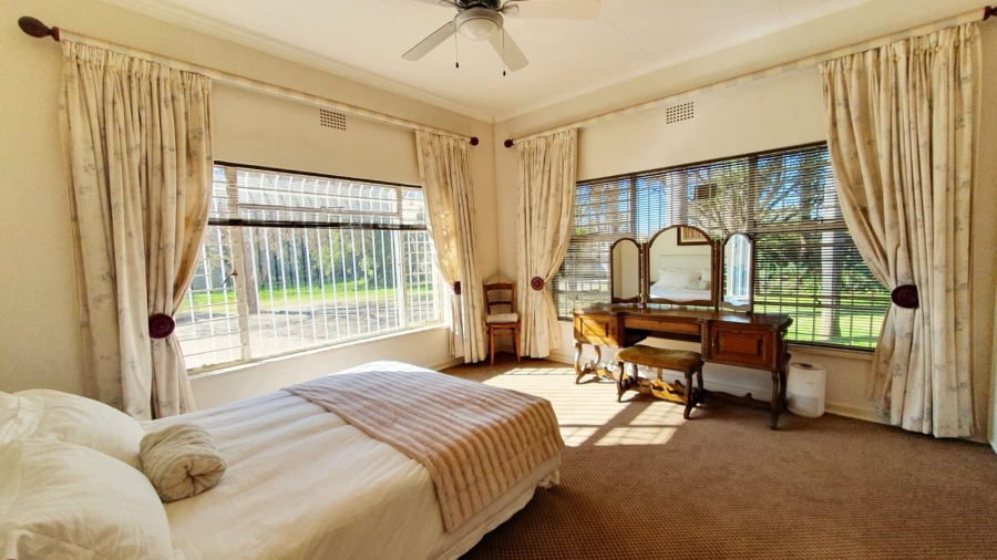 Commercial Property for Sale in Loumarina A H Gauteng