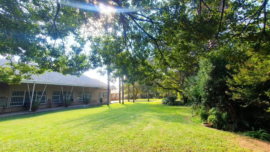 Commercial Property for Sale in Loumarina A H Gauteng