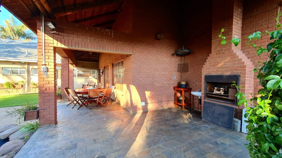 Commercial Property for Sale in Loumarina A H Gauteng