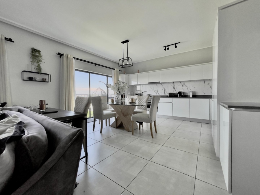 To Let 2 Bedroom Property for Rent in The Polofields Gauteng