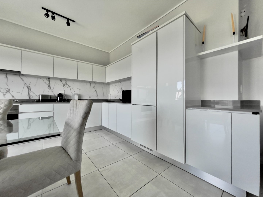 To Let 2 Bedroom Property for Rent in The Polofields Gauteng