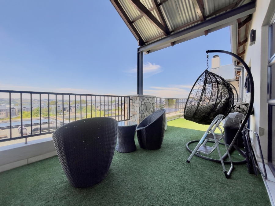 To Let 2 Bedroom Property for Rent in The Polofields Gauteng