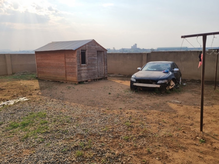 2 Bedroom Property for Sale in Buhle Park Gauteng