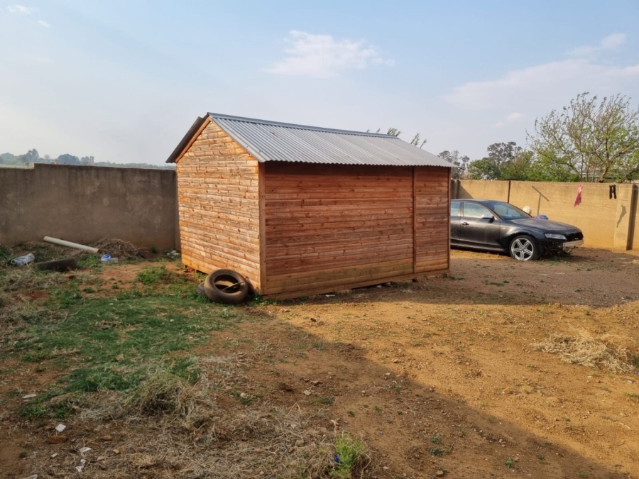 2 Bedroom Property for Sale in Buhle Park Gauteng