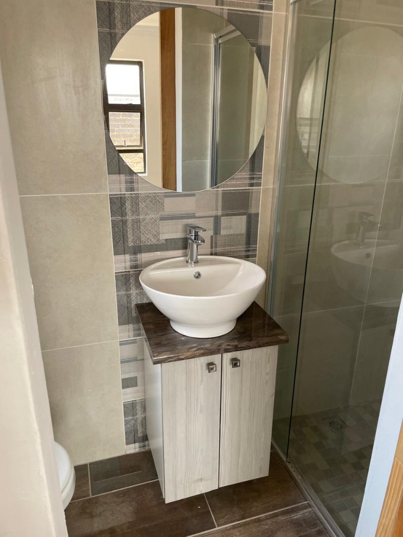2 Bedroom Property for Sale in Buhle Park Gauteng
