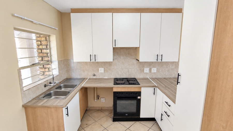 2 Bedroom Property for Sale in Celtisdal Gauteng