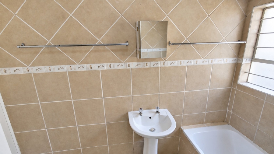 2 Bedroom Property for Sale in Celtisdal Gauteng