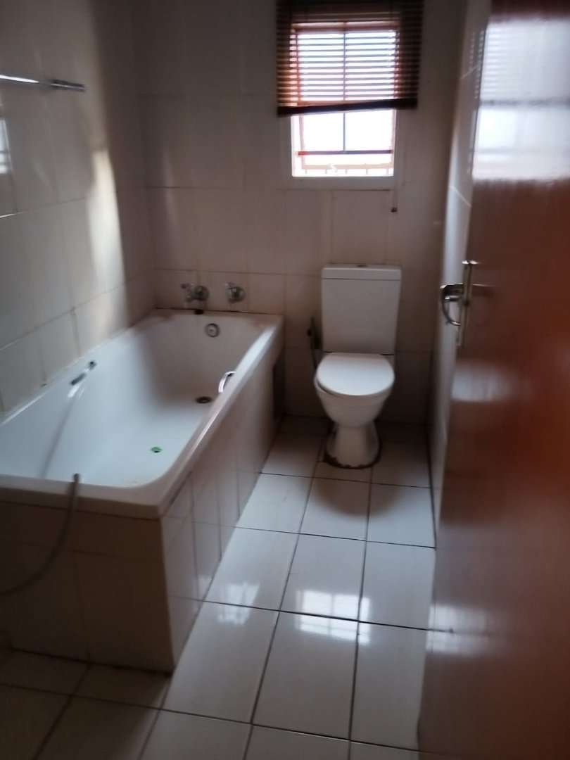 2 Bedroom Property for Sale in Ga-Rankuwa Unit 7 Gauteng