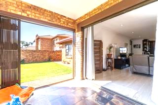 To Let 3 Bedroom Property for Rent in Bartlett Gauteng