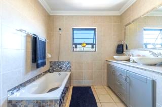 To Let 3 Bedroom Property for Rent in Bartlett Gauteng