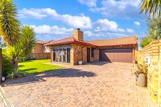 To Let 3 Bedroom Property for Rent in Bartlett Gauteng