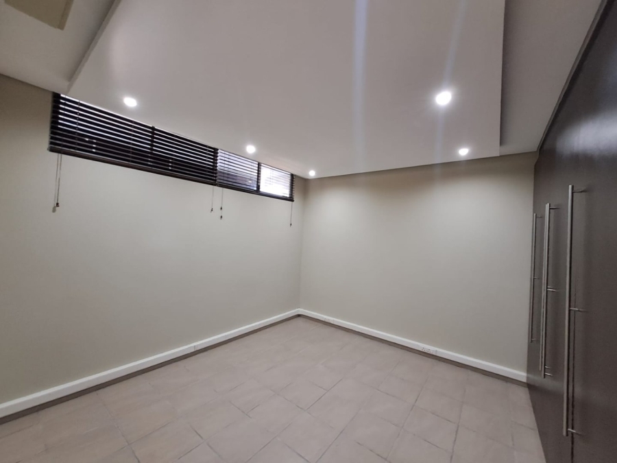 To Let 2 Bedroom Property for Rent in Bedfordview Gauteng