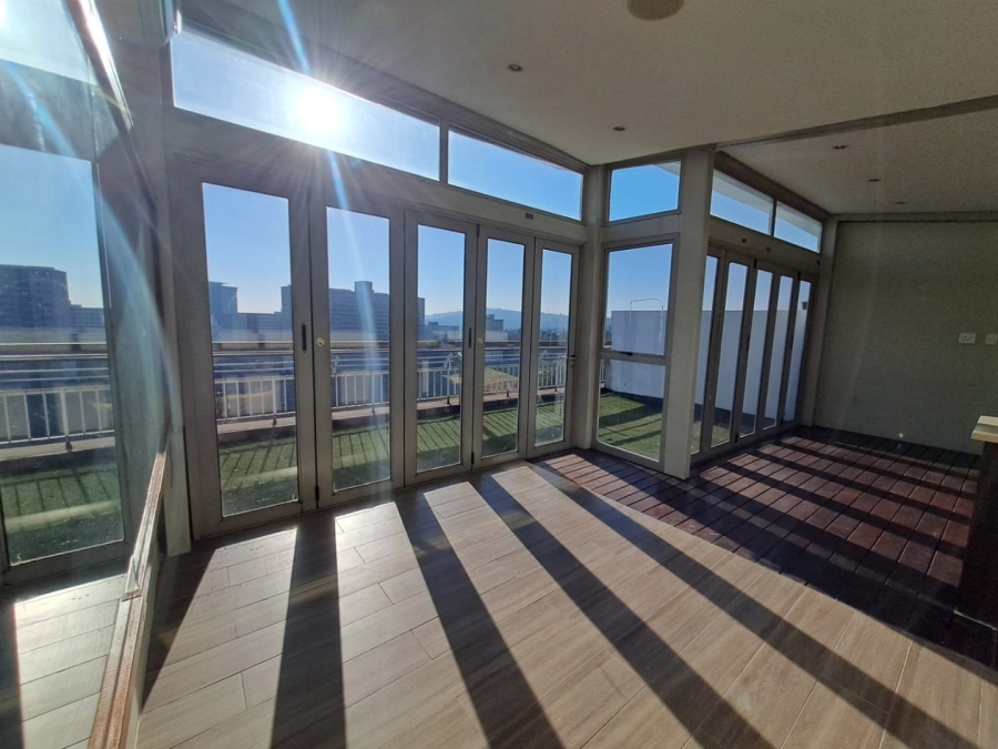 To Let 2 Bedroom Property for Rent in Bedfordview Gauteng
