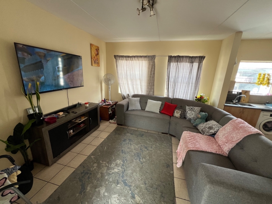 To Let 1 Bedroom Property for Rent in Ferndale Gauteng