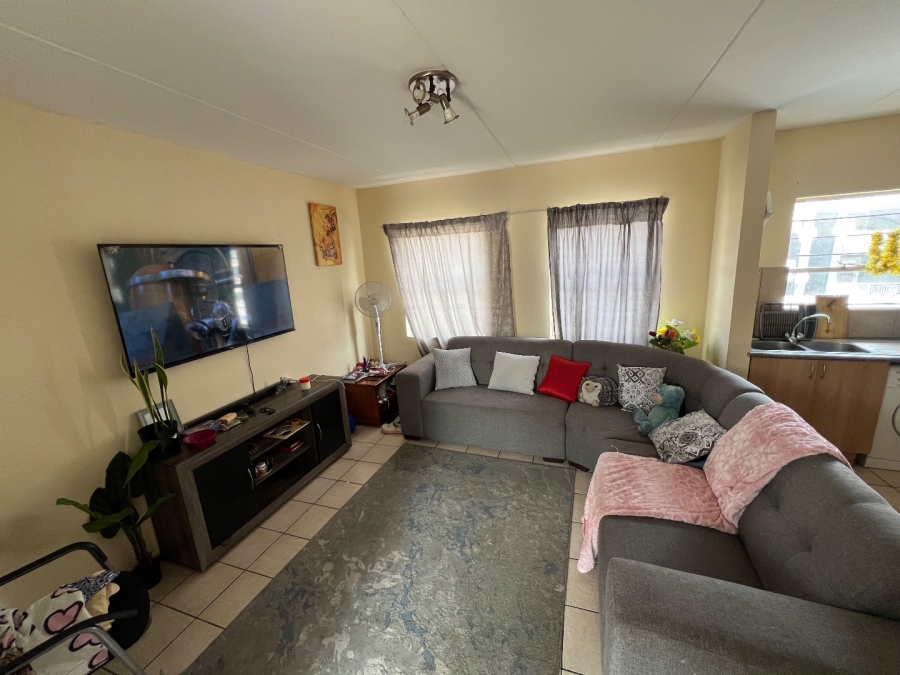 To Let 1 Bedroom Property for Rent in Ferndale Gauteng