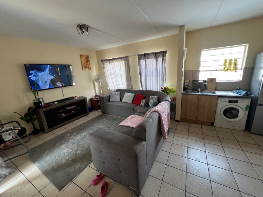 To Let 1 Bedroom Property for Rent in Ferndale Gauteng