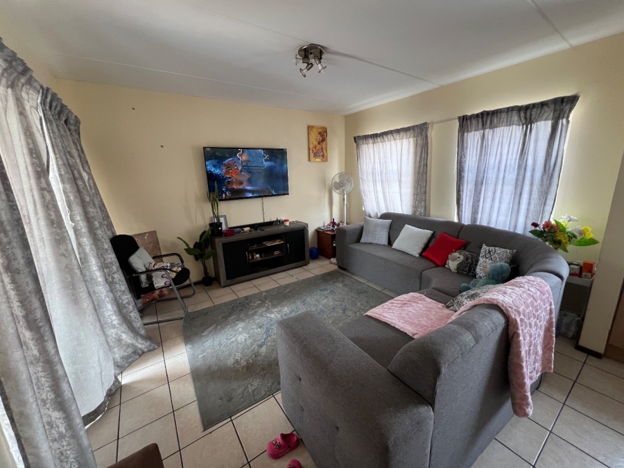 To Let 1 Bedroom Property for Rent in Ferndale Gauteng