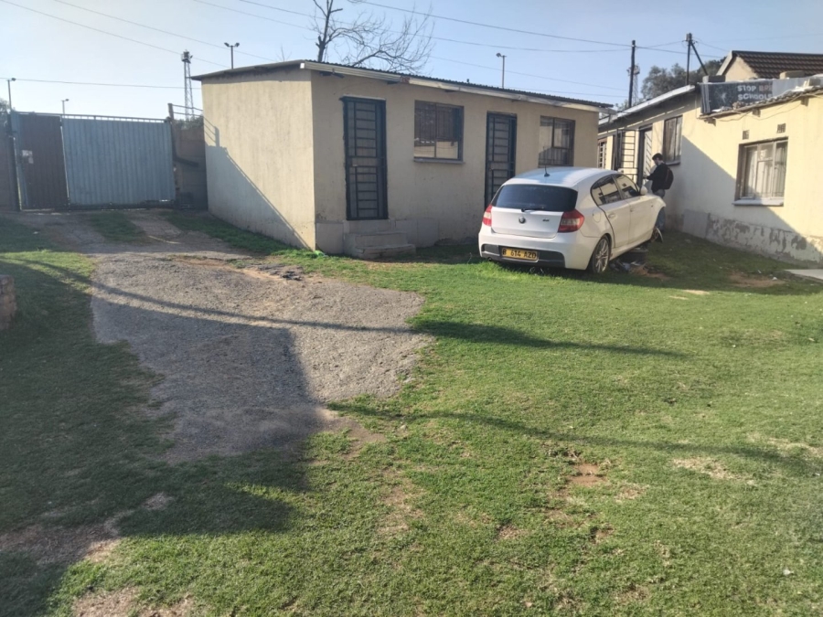 13 Bedroom Property for Sale in Primrose Gauteng