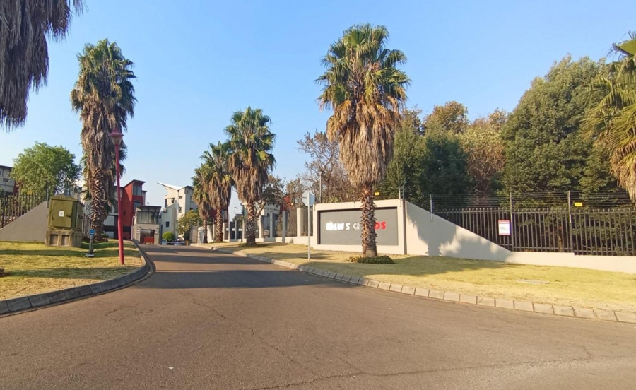 1 Bedroom Property for Sale in Amberfield Gauteng