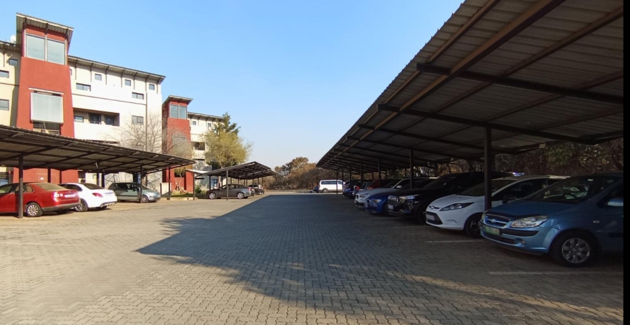 1 Bedroom Property for Sale in Amberfield Gauteng