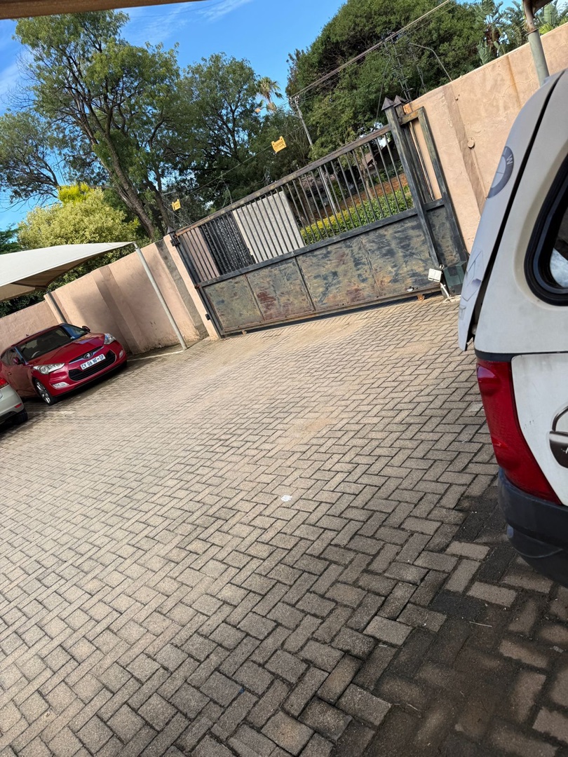 1 Bedroom Property for Sale in Pretoria North Gauteng