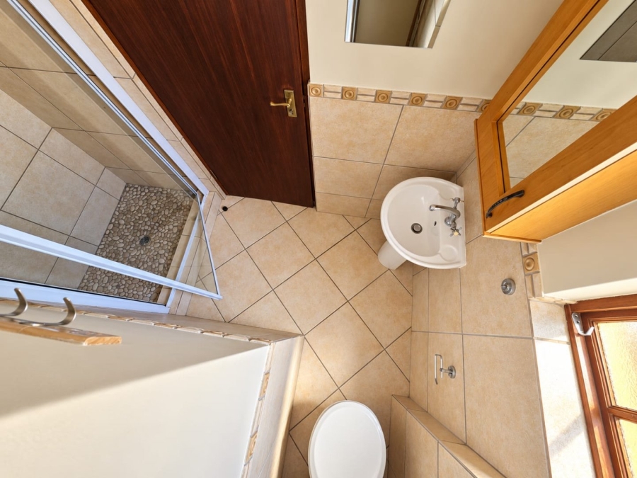 2 Bedroom Property for Sale in Montana Tuine Gauteng