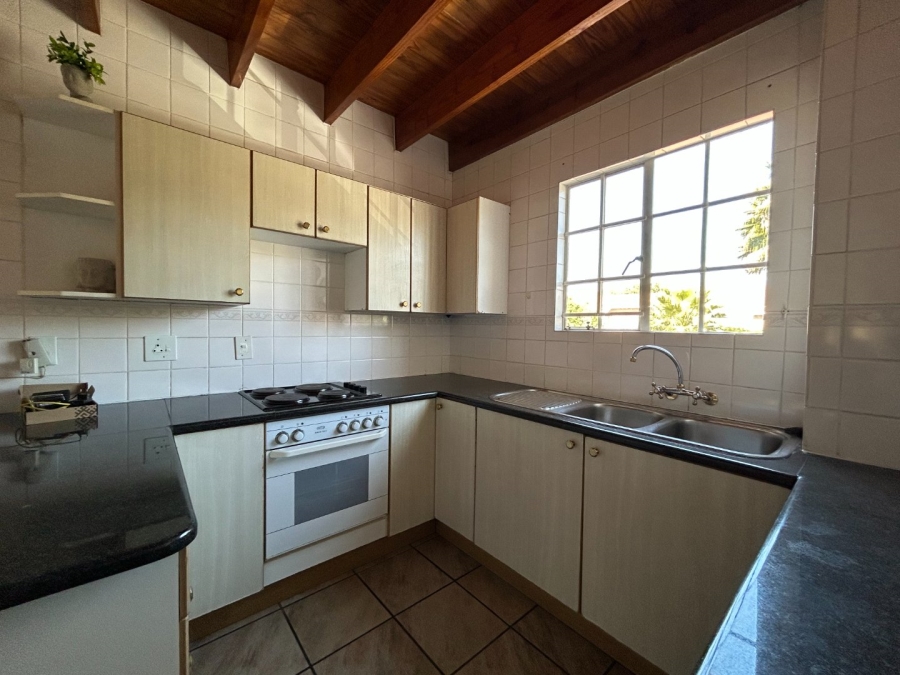 To Let  Bedroom Property for Rent in Paulshof Gauteng