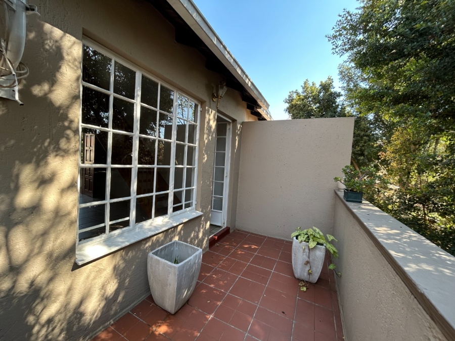 To Let  Bedroom Property for Rent in Paulshof Gauteng