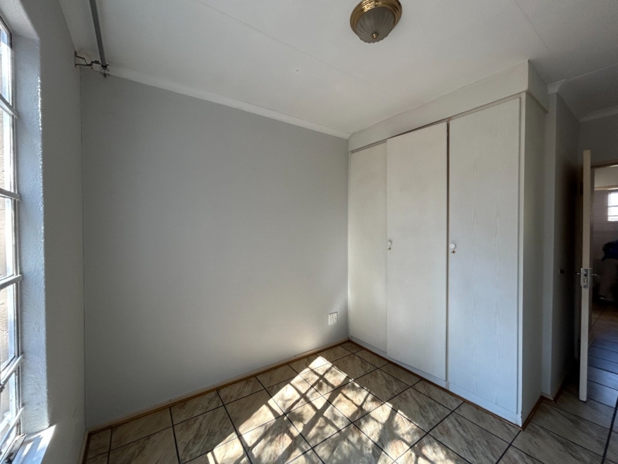 To Let  Bedroom Property for Rent in Paulshof Gauteng