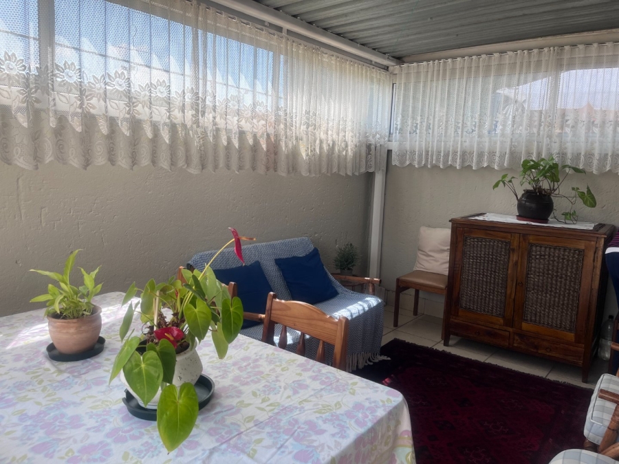 3 Bedroom Property for Sale in Glen Marais Gauteng