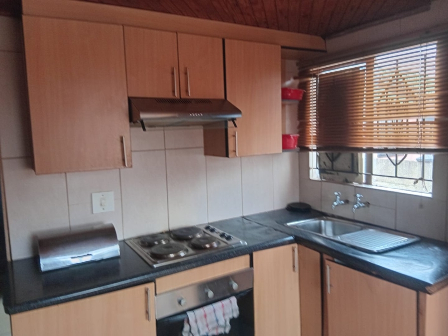 5 Bedroom Property for Sale in Vosloorus Ext 8 Gauteng