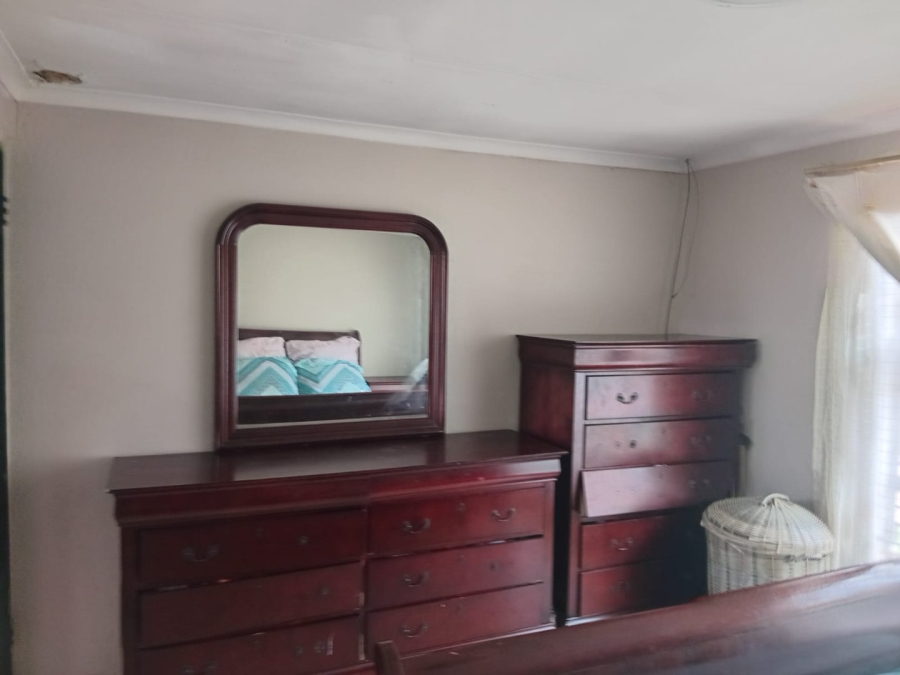 5 Bedroom Property for Sale in Vosloorus Ext 8 Gauteng