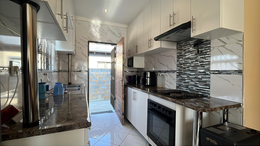 3 Bedroom Property for Sale in Sharon Park Gauteng