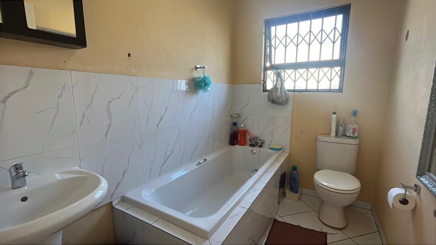 3 Bedroom Property for Sale in Sharon Park Gauteng