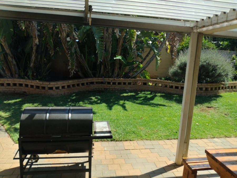 3 Bedroom Property for Sale in Edenvale Central Gauteng