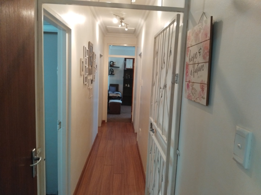 3 Bedroom Property for Sale in Edenvale Central Gauteng