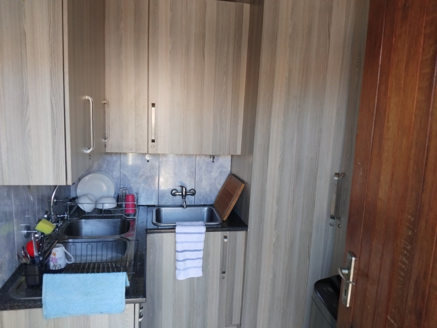 3 Bedroom Property for Sale in Edenvale Central Gauteng