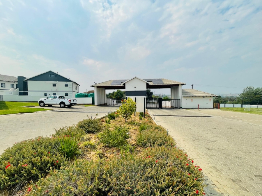 3 Bedroom Property for Sale in Glen Austin Gauteng