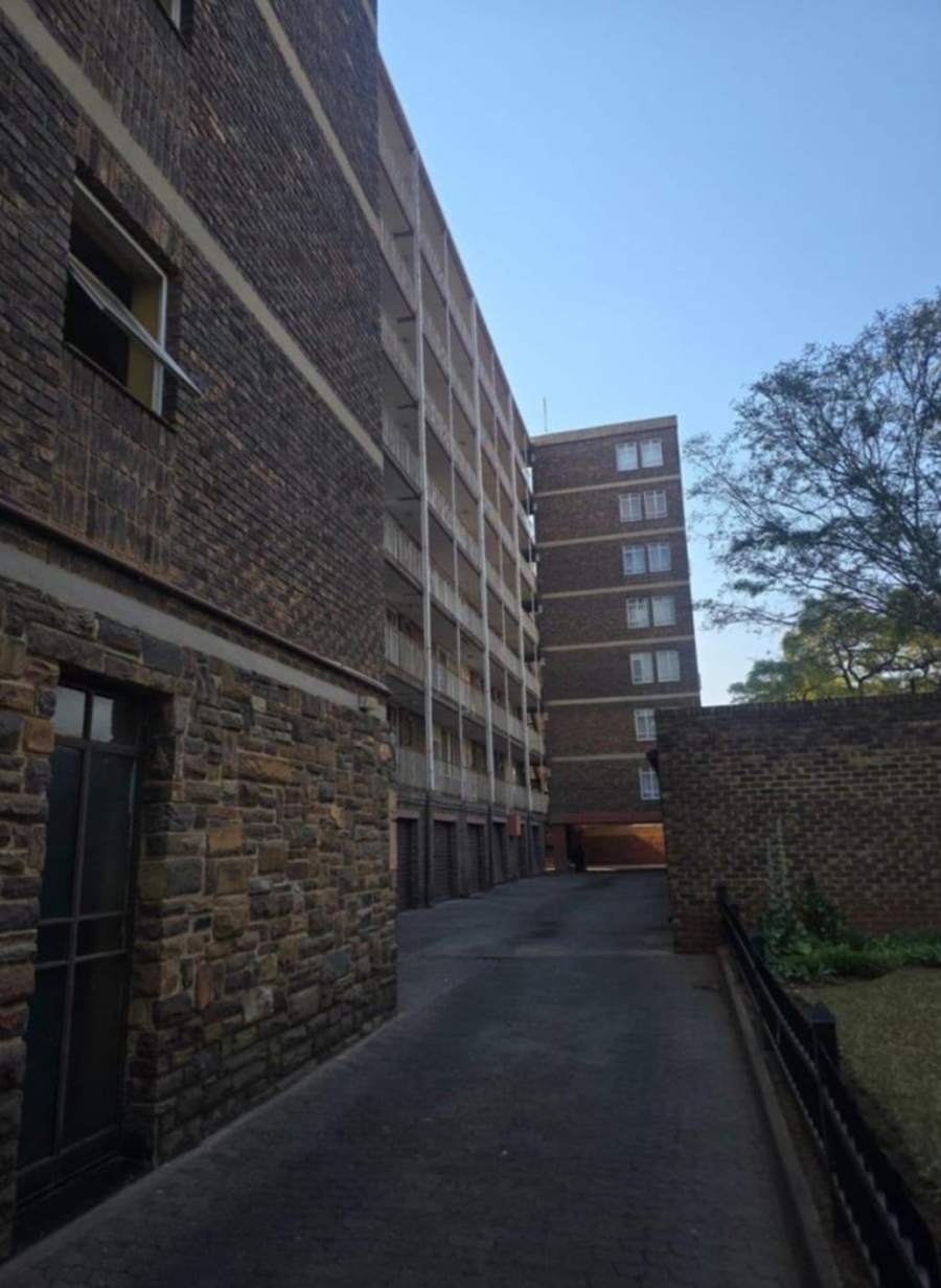 2 Bedroom Property for Sale in Pretoria Gauteng