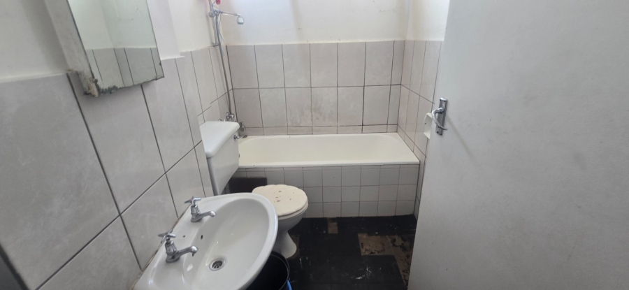 1 Bedroom Property for Sale in Muckleneuk Gauteng