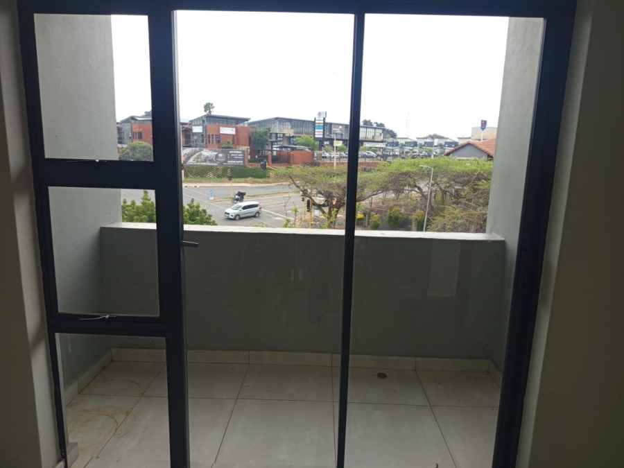 To Let 2 Bedroom Property for Rent in Halfway Gardens Gauteng