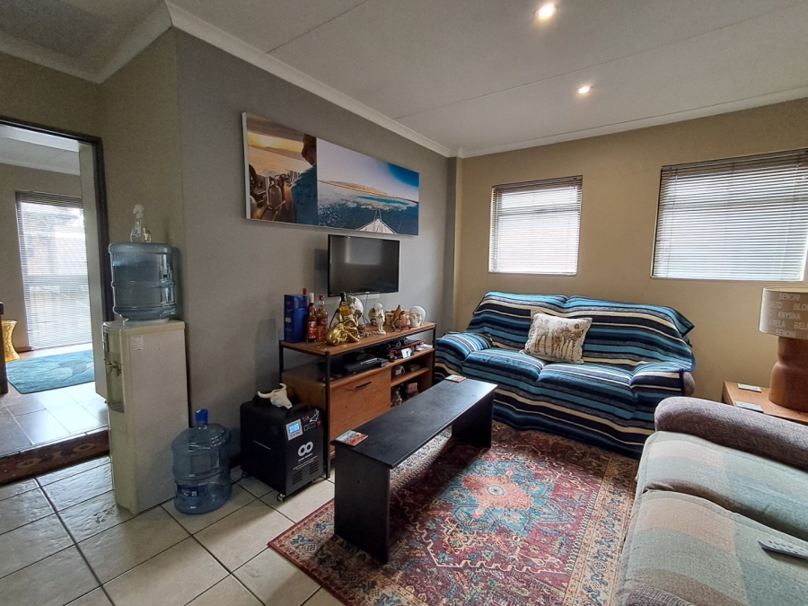 2 Bedroom Property for Sale in Hatfield Gauteng