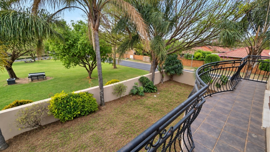 3 Bedroom Property for Sale in Amberfield Gauteng