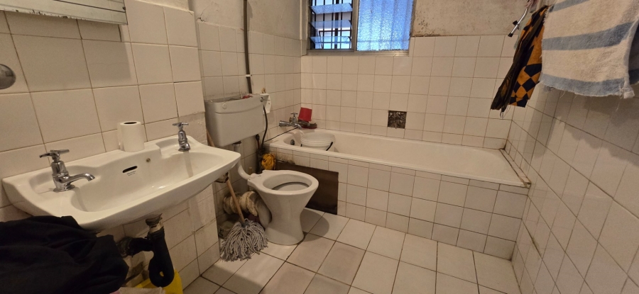 1 Bedroom Property for Sale in Pretoria Gauteng