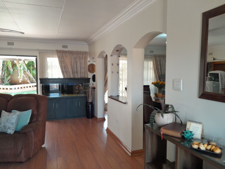 3 Bedroom Property for Sale in Edenvale Central Gauteng