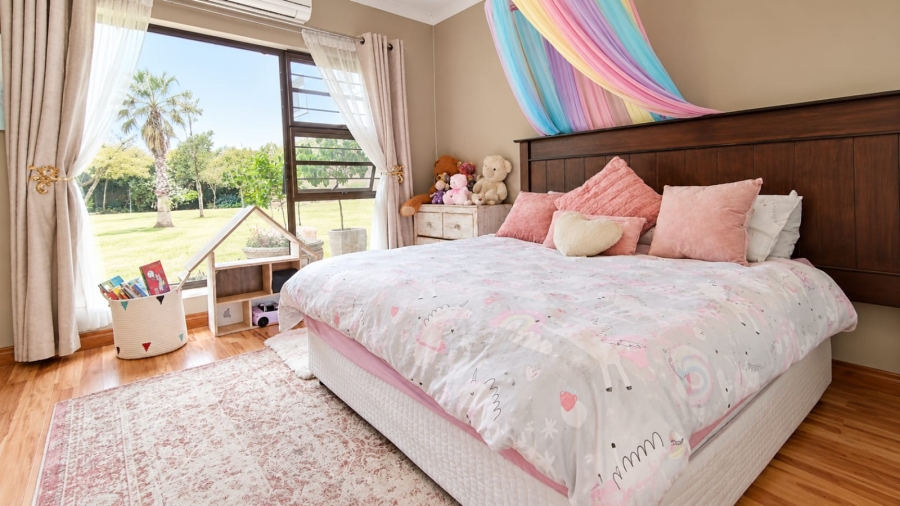 6 Bedroom Property for Sale in Three Rivers East Gauteng