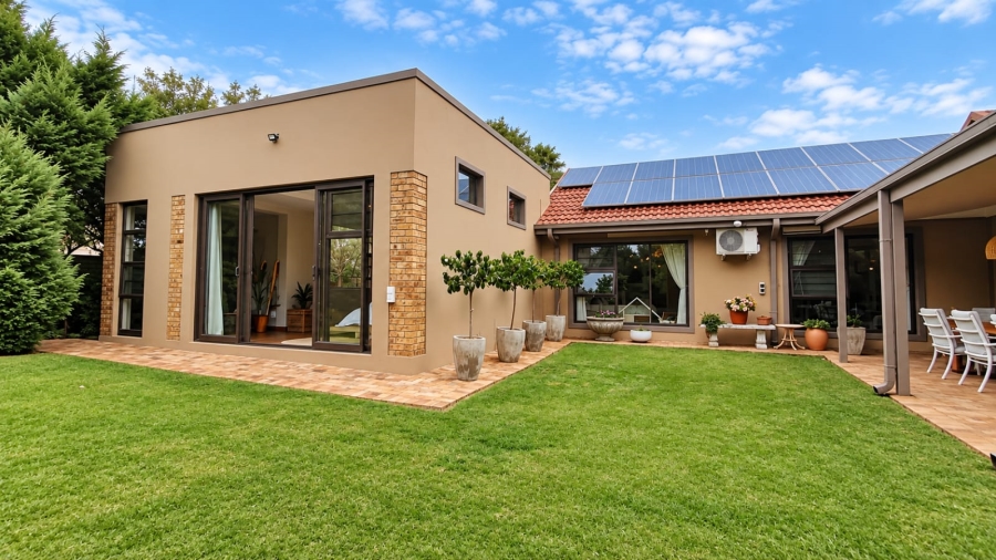 6 Bedroom Property for Sale in Three Rivers East Gauteng