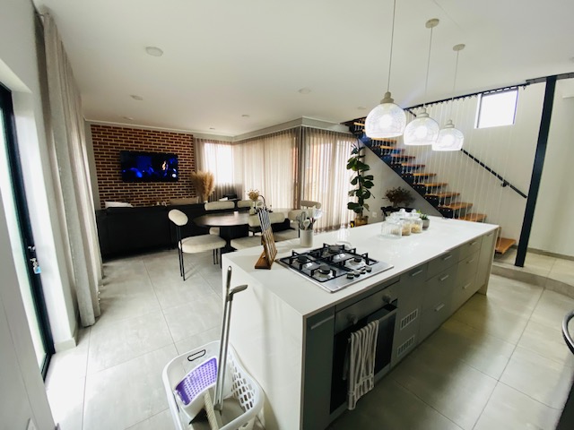 To Let 3 Bedroom Property for Rent in North Riding AH Gauteng