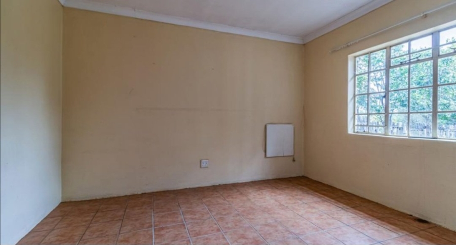 Commercial Property for Sale in Chartwell Gauteng